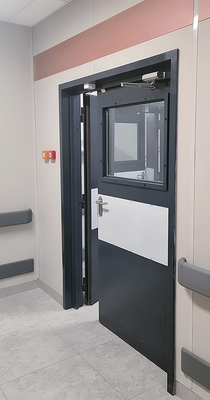 Двери с отбойниками Двери с отбойниками