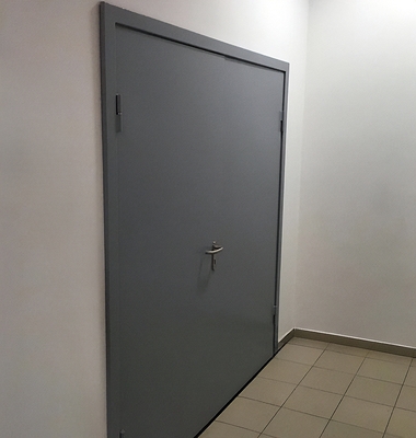 Двупольная серая дверь ei-60 Двупольная серая дверь ei-60