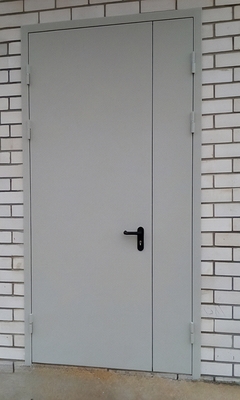 Полуторная огнеупорная дверь Полуторная огнеупорная дверь