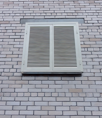 Ставни-жалюзи