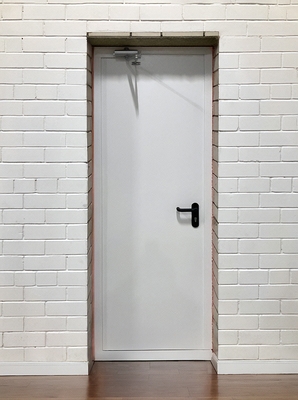 Узкая дверь EI 60 с доводчиком Узкая дверь EI 60 с доводчиком